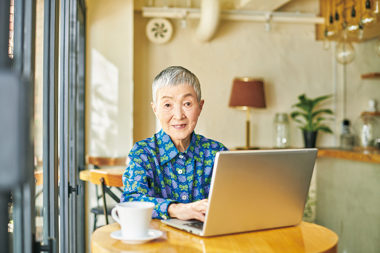 Wakamiya Masako, a lifelong learner who never stops exploring.  Photo credit: Camp Inc.