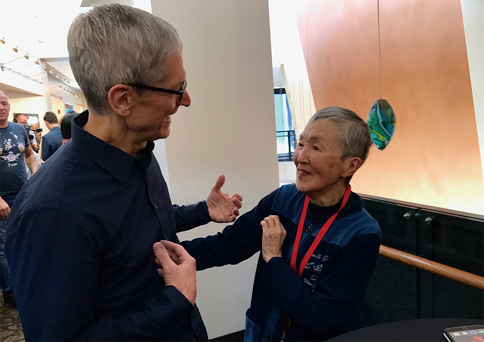 meeting Tim Cook in the 2017 WWDC